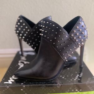 Sam Edelman wally studded booties, size 8.5